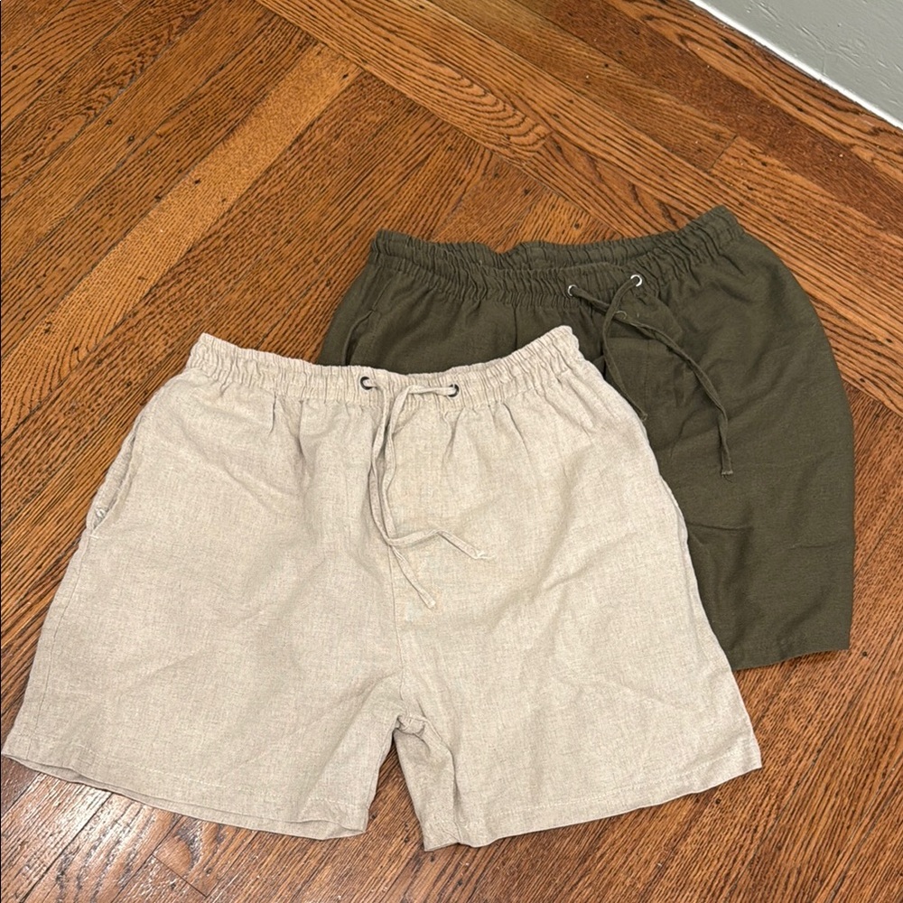 2 pairs Women’s Casual Shorts in Cream and Olive